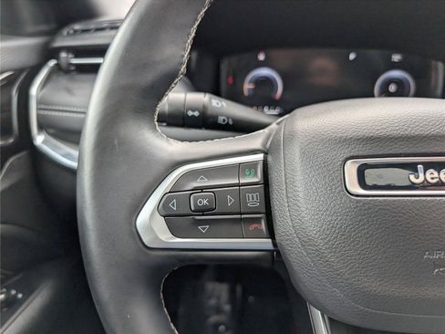 Used 2022 Jeep Compass High Altitude AWD/4WD image 25