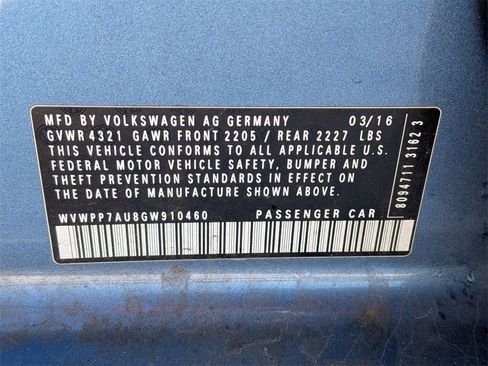 Used 2016 Volkswagen e-Golf SEL Premium image 30