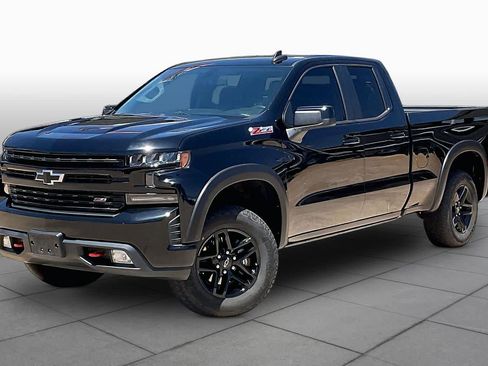 Used 2019 Chevrolet Silverado 1500 RST w/ All-Star Edition AWD/4WD image 3