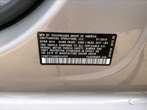 Used 2014 Volkswagen Passat 1.8T SEL Premium image 32