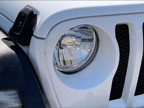 Used 2018 Jeep Wrangler Unlimited Sport S AWD/4WD image 26