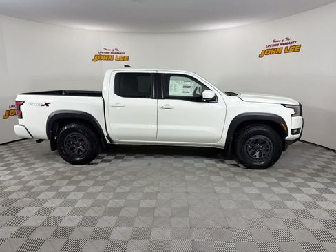 New 2026 Nissan Frontier Pro-X w/ Tow Package RWD image 7