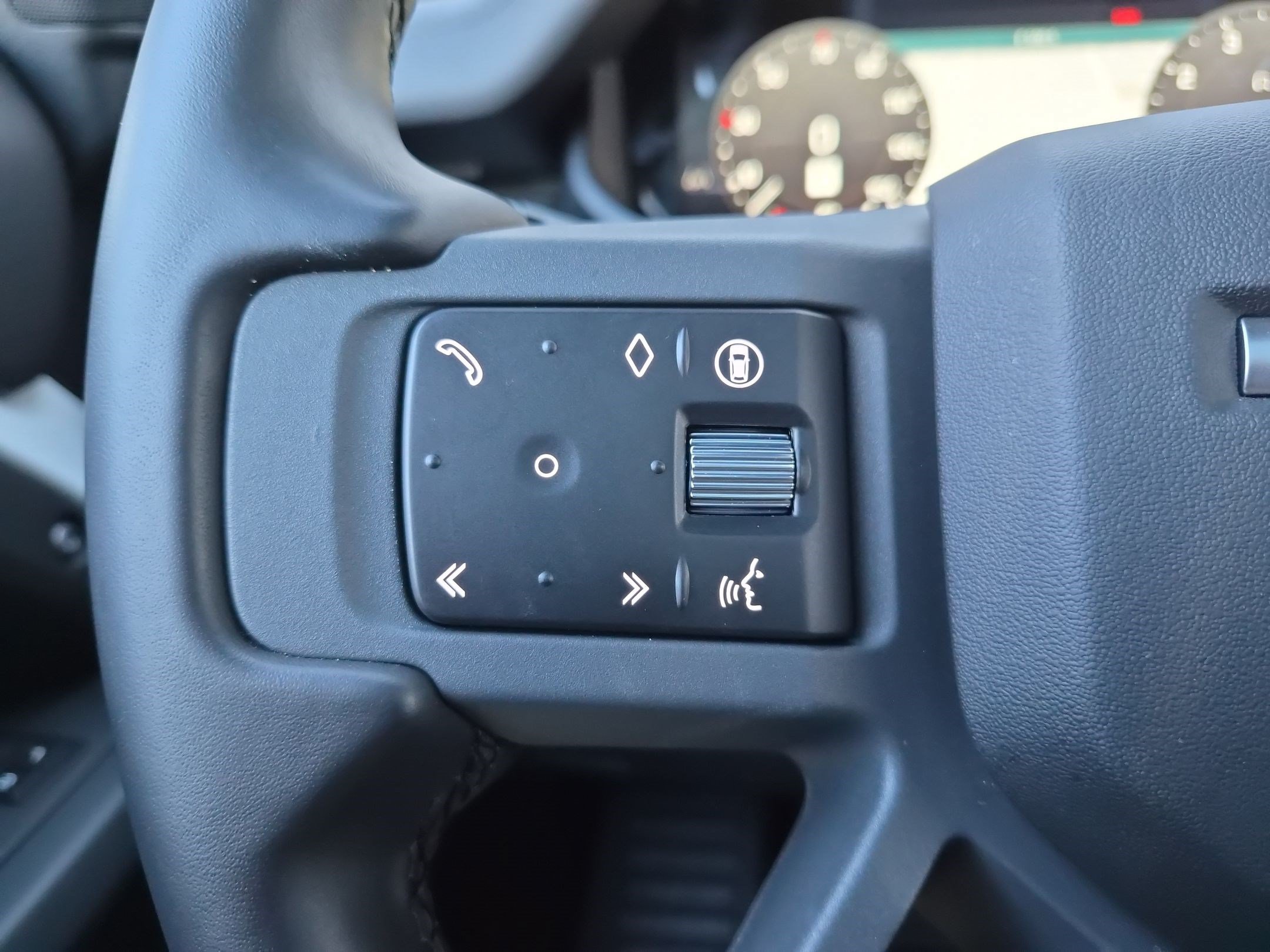 Used 2026 Land Rover Defender 130 S AWD/4WD image 18