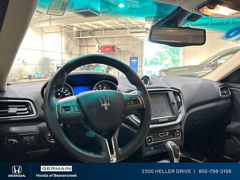Used 2016 Maserati Ghibli RWD image 15
