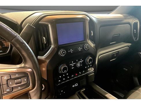 Used 2019 Chevrolet Silverado 1500 High Country AWD/4WD image 8