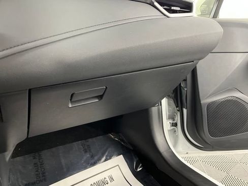 Used 2022 Toyota Corolla SE FWD image 33