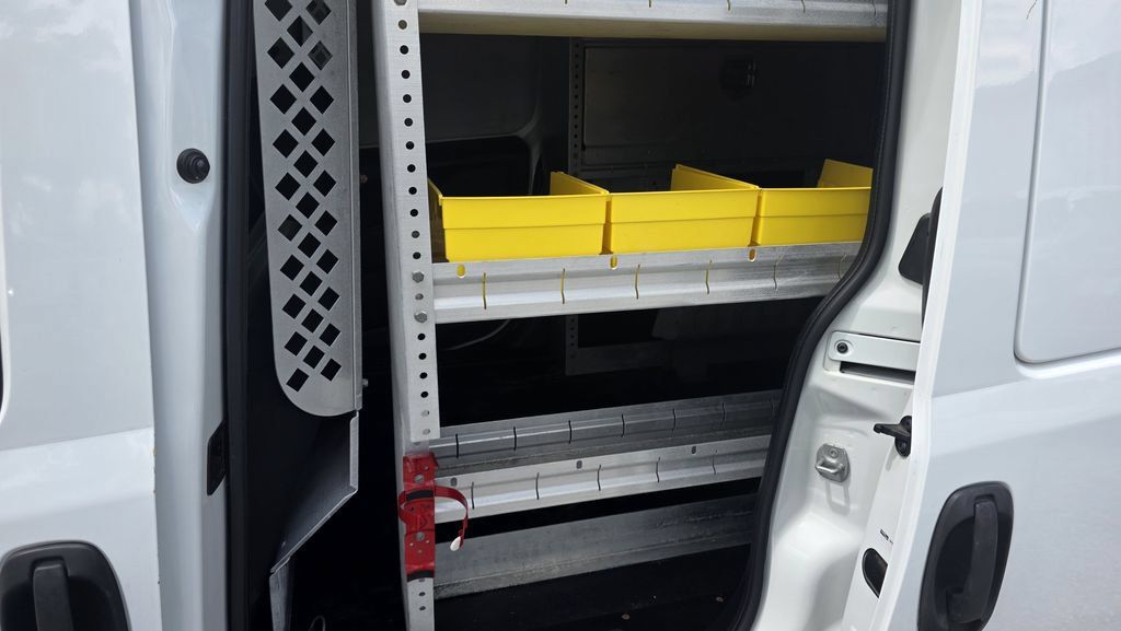 Used 2021 RAM ProMaster City Tradesman FWD image 16