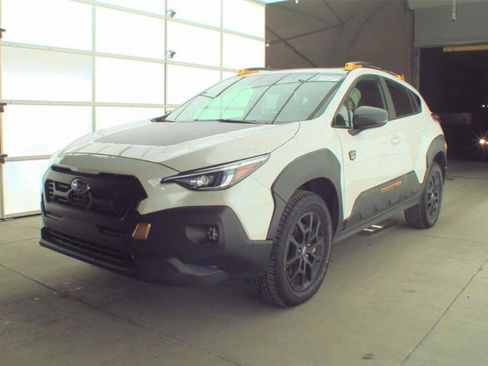 Used 2025 Subaru Crosstrek 2.5i Wilderness AWD/4WD image 5
