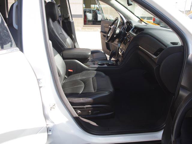 Used 2017 Chevrolet Traverse LT AWD/4WD image 6