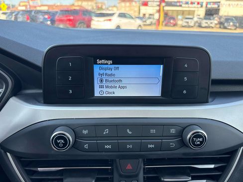 Used 2022 Ford Escape S FWD image 25