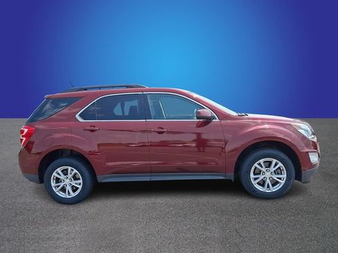 Used 2017 Chevrolet Equinox LT w/ Convenience Package FWD image 4