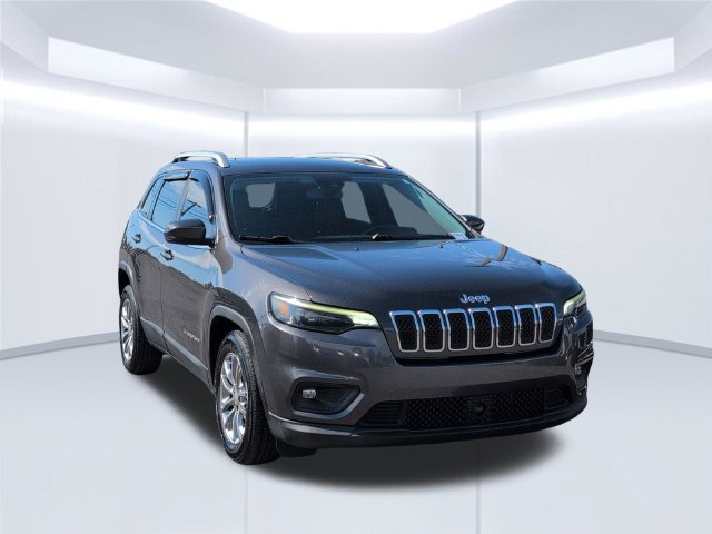 Certified 2021 Jeep Cherokee Latitude Plus w/ Sun & Sound Group FWD image 7