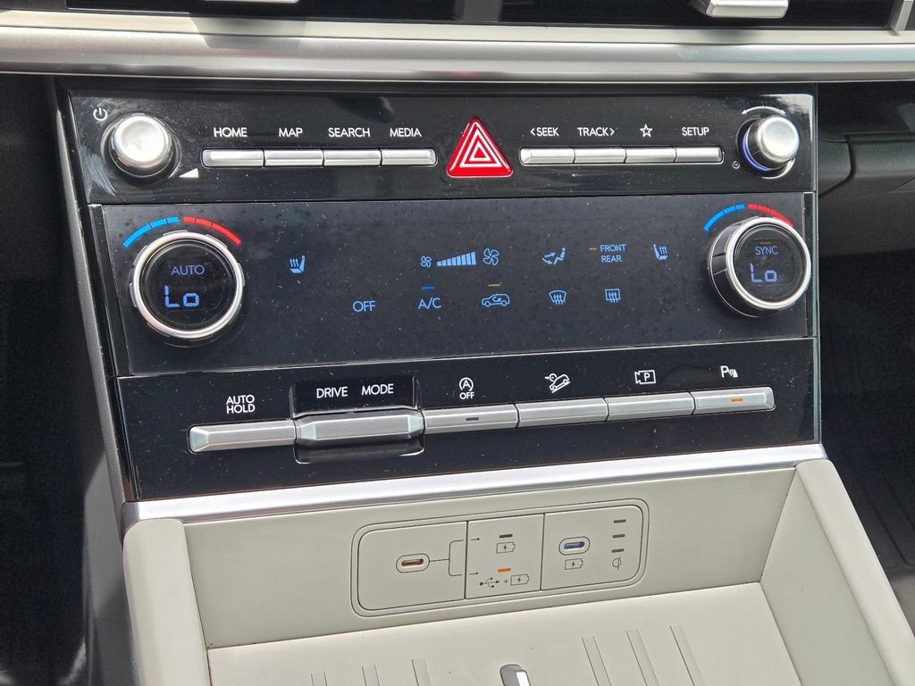 Certified 2026 Hyundai Santa Fe SEL FWD image 30