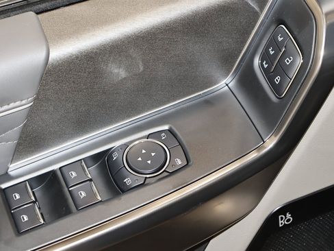 New 2025 Ford F150 Platinum w/ Equipment Group 703A Plus image 11