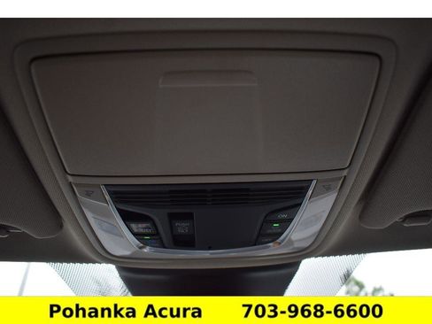 Used 2023 Acura TLX w/ Technology Package image 18