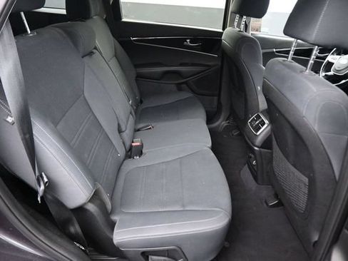 Used 2019 Kia Sorento AWD w/ LX Convenience Package image 24
