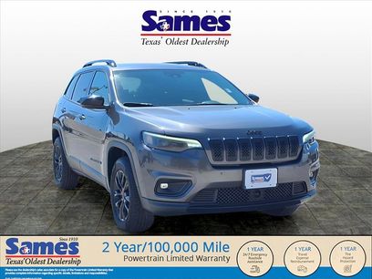 Used 2023 Jeep Cherokee Altitude Lux