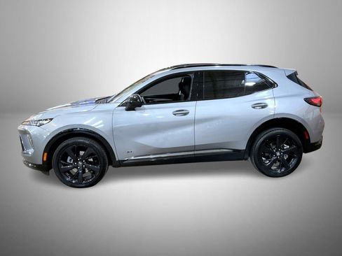 Certified 2025 Buick Envision Sport Touring image 8