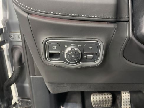 Certified 2025 Mercedes-Benz G 63 AMG 4MATIC image 10