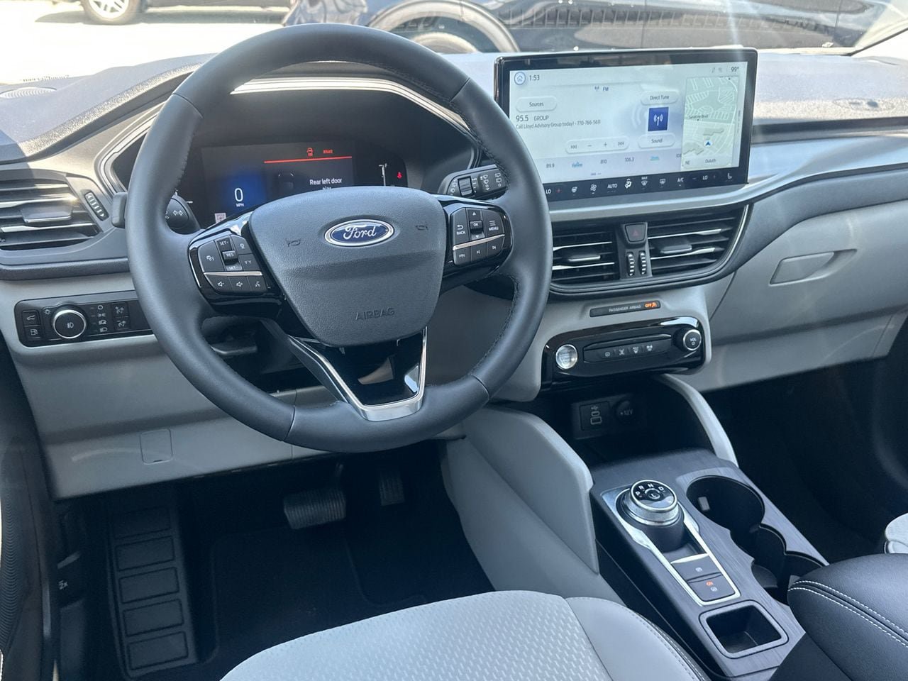 Certified 2025 Ford Escape SE FWD image 25