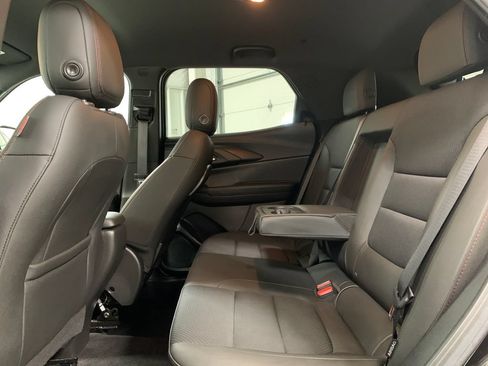 Used 2022 Chevrolet TrailBlazer RS AWD/4WD image 19