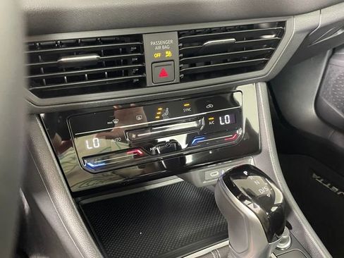 Used 2025 Volkswagen Jetta S FWD image 8