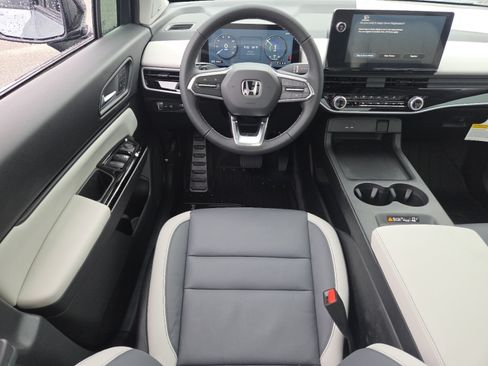 New 2026 Honda Prologue Touring image 29