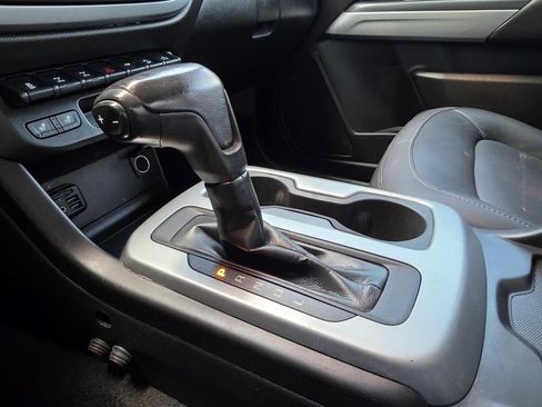 Used 2019 Chevrolet Colorado ZR2 AWD/4WD image 21