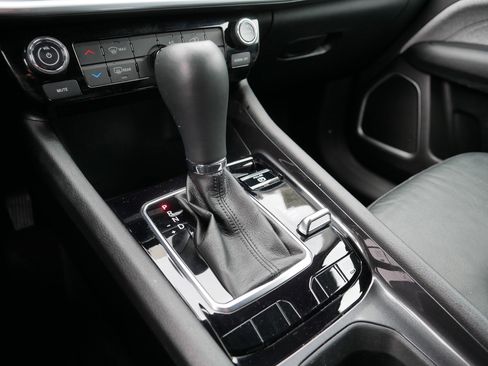 Used 2022 Jeep Compass Latitude image 24