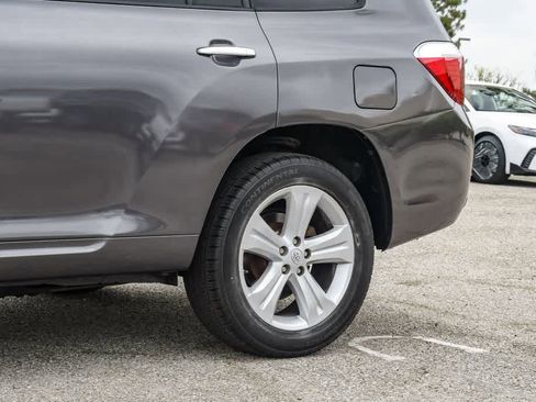 Used 2010 Toyota Highlander Limited image 11