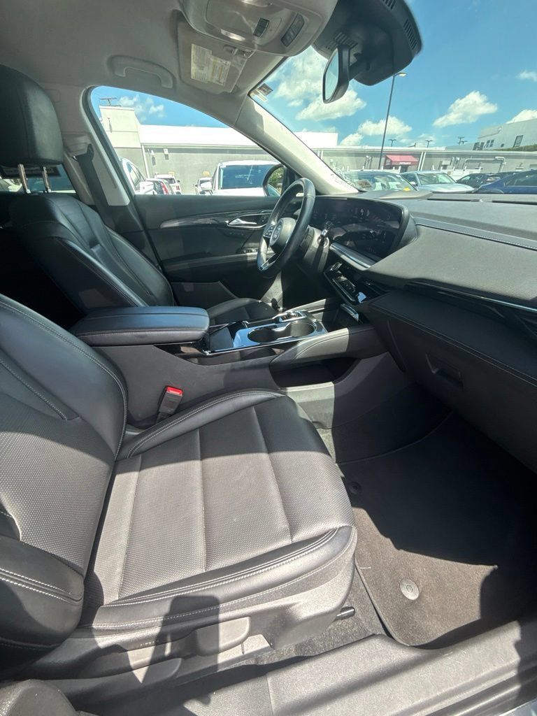 Used 2024 Buick Envision Preferred AWD/4WD image 24