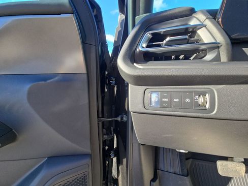 New 2026 Chevrolet Traverse LT w/ Driver Confidence Package image 54