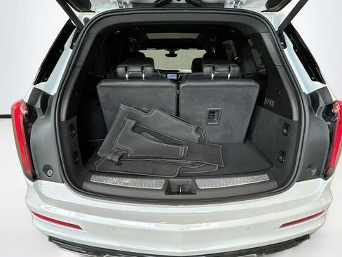 Used 2025 Cadillac XT6 Sport w/ Technology Package AWD/4WD image 31