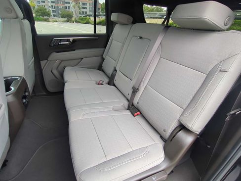 New 2026 Chevrolet Suburban LS AWD/4WD image 24