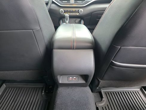 Used 2023 Nissan Altima 2.5 SR w/ SR Premium Package FWD image 7