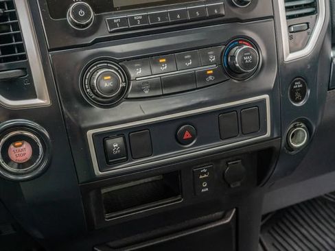 Used 2017 Nissan Titan S RWD image 28