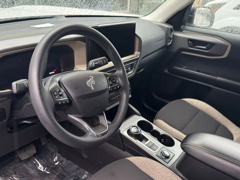 Used 2025 Ford Bronco Sport Big Bend image 9