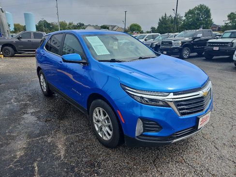 Used 2024 Chevrolet Equinox LT FWD image 3