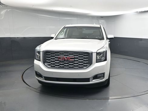 Used 2018 GMC Yukon Denali w/ Denali Ultimate Package AWD/4WD image 31