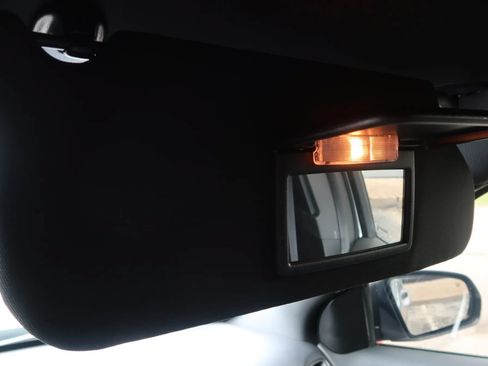 Used 2014 Dodge Avenger SXT FWD image 38