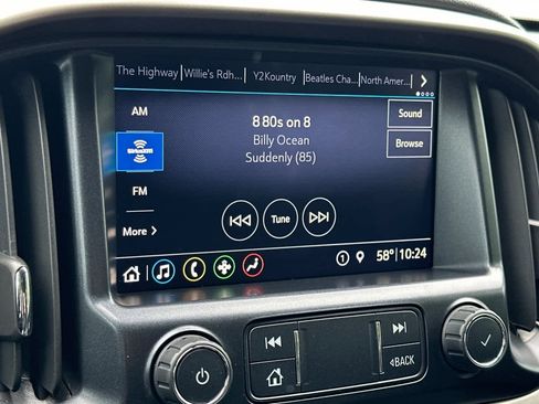 Used 2019 Chevrolet Colorado Z71 AWD/4WD image 17