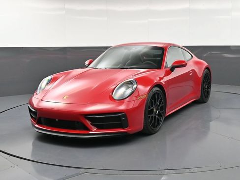 Used 2024 Porsche 911 Carrera GTS RWD image 6