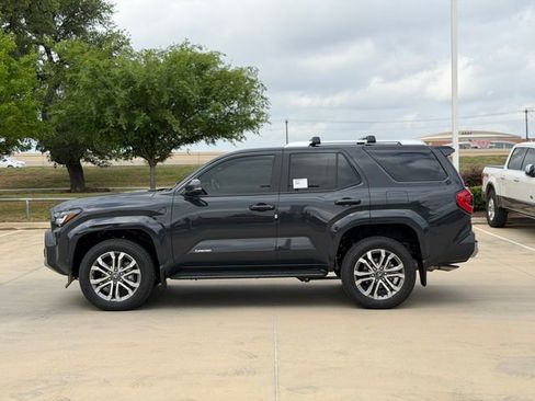 New 2026 Toyota 4Runner Limited AWD/4WD image 7