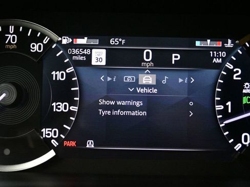 Used 2023 Land Rover Defender 110 X-Dynamic SE image 46