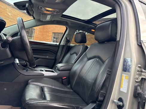 Used 2014 Cadillac SRX Luxury w/ Driver Awareness Package image 7