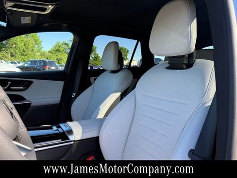 New 2026 Mercedes-Benz GLC 300 4MATIC image 12