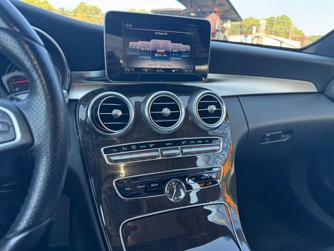 Used 2018 Mercedes-Benz C 300 Sedan w/ Premium Package image 9