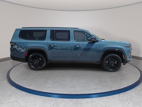New 2026 Jeep Grand Wagoneer L Limited AWD/4WD image 4