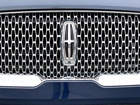 Used 2020 Lincoln Navigator L Reserve w/ Luxury Package image 12