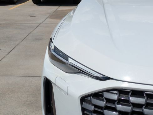 Used 2025 Audi Q5 Prestige image 7